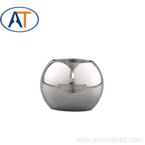 Floating pipe ball for ball vavle